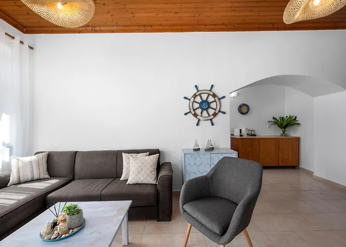 Pissadi House דירה סימי